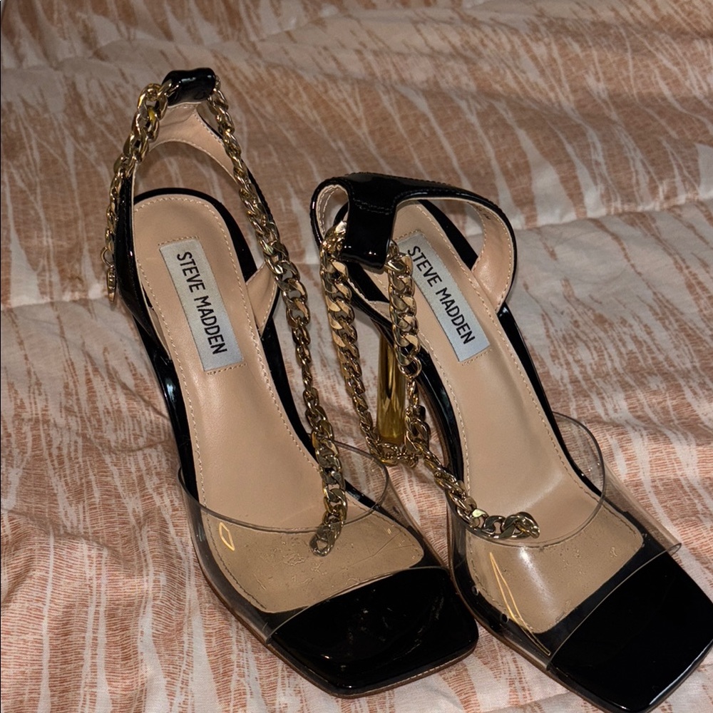 Steve Madden Black and Gold Stiletto Heels